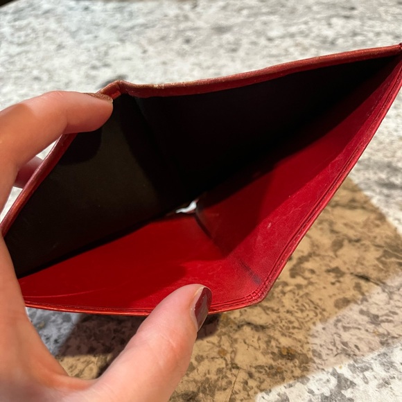 🚨Low Start Louis Vuitton Res Epi Bifold Wallet - Picture 10 of 13